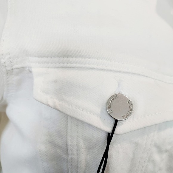Women's White Denim Jacket - Picture 5 of 14